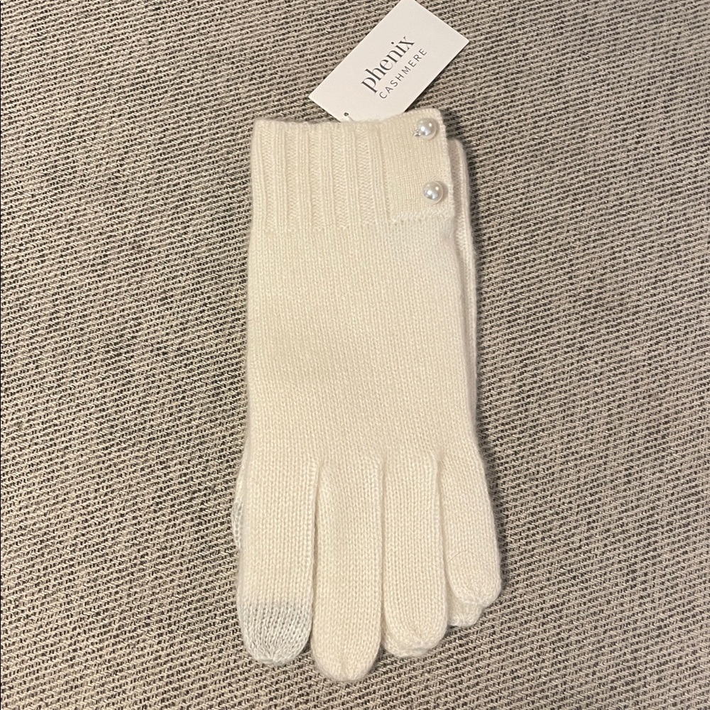 Phenix Cashmere White Gloves with Pearl Details NWT - Picture 4 of 7